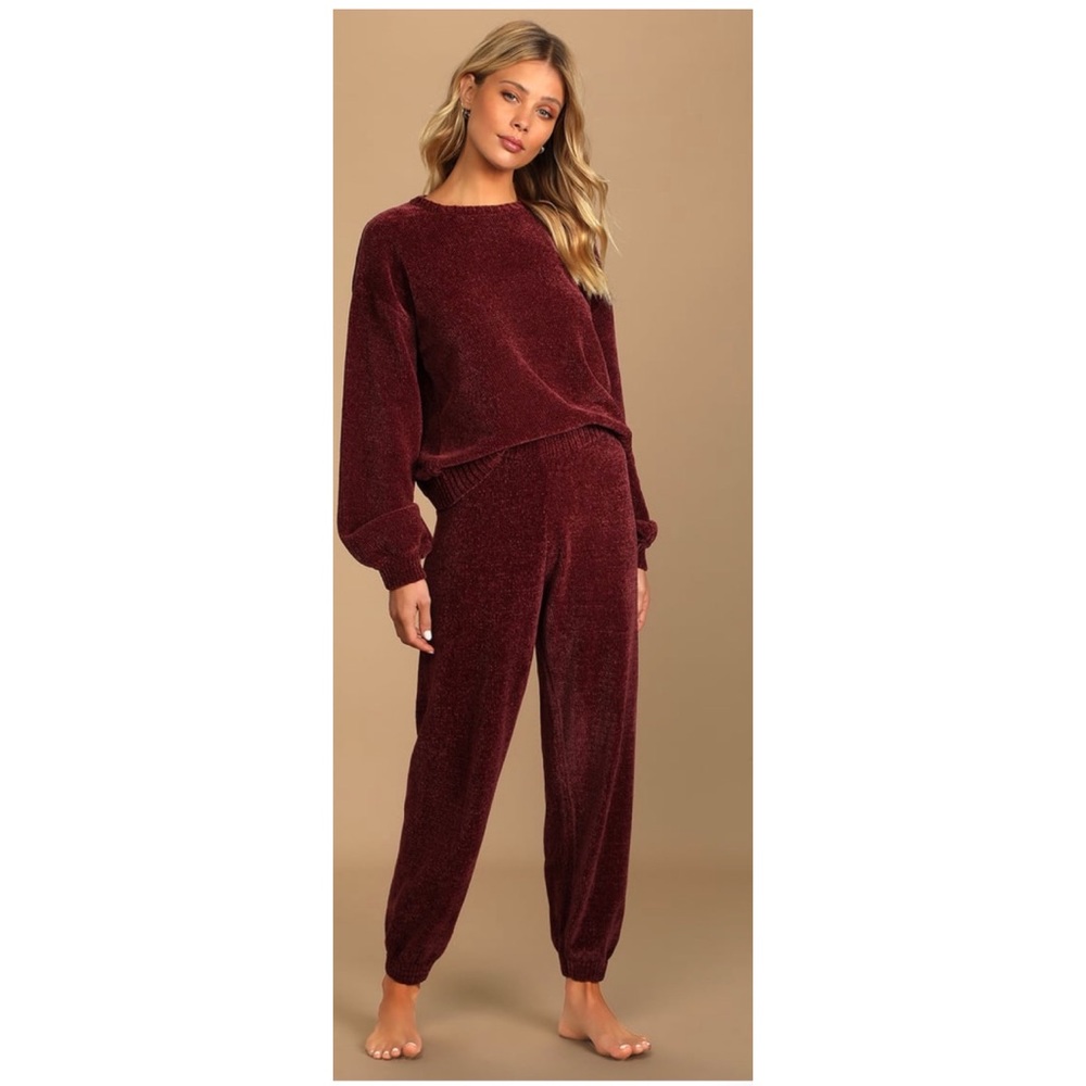 Luxurious chenille lounge pants just in time for the holidays!